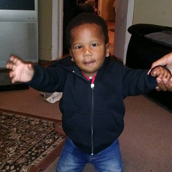 Meet your Posher, Yvette - Picture 1 of 1